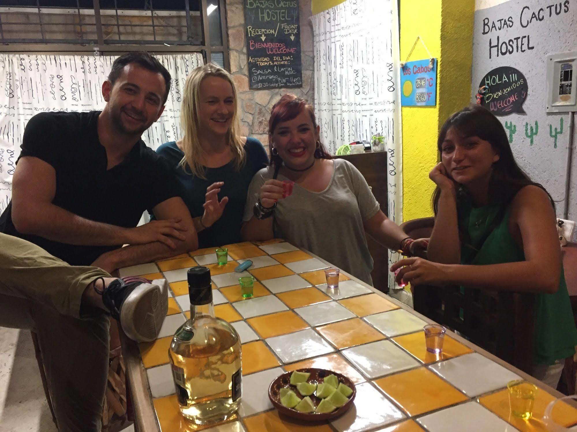 Bajas Cactus Hostel Cabo San Lucas Eksteriør billede